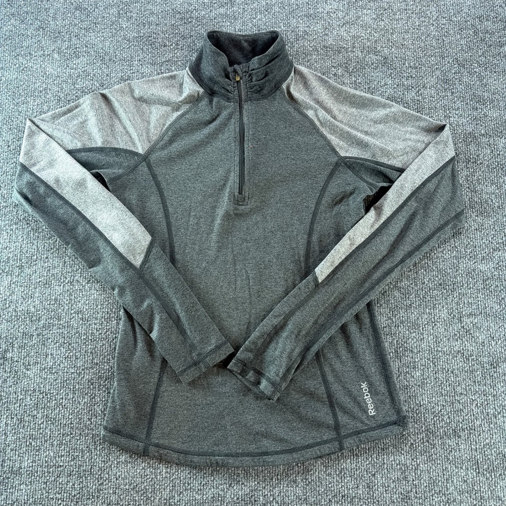 Reebok PlayDry Womens XS 1/4 Zip Pullover Gray Heather Long Sleeve Thumbholes